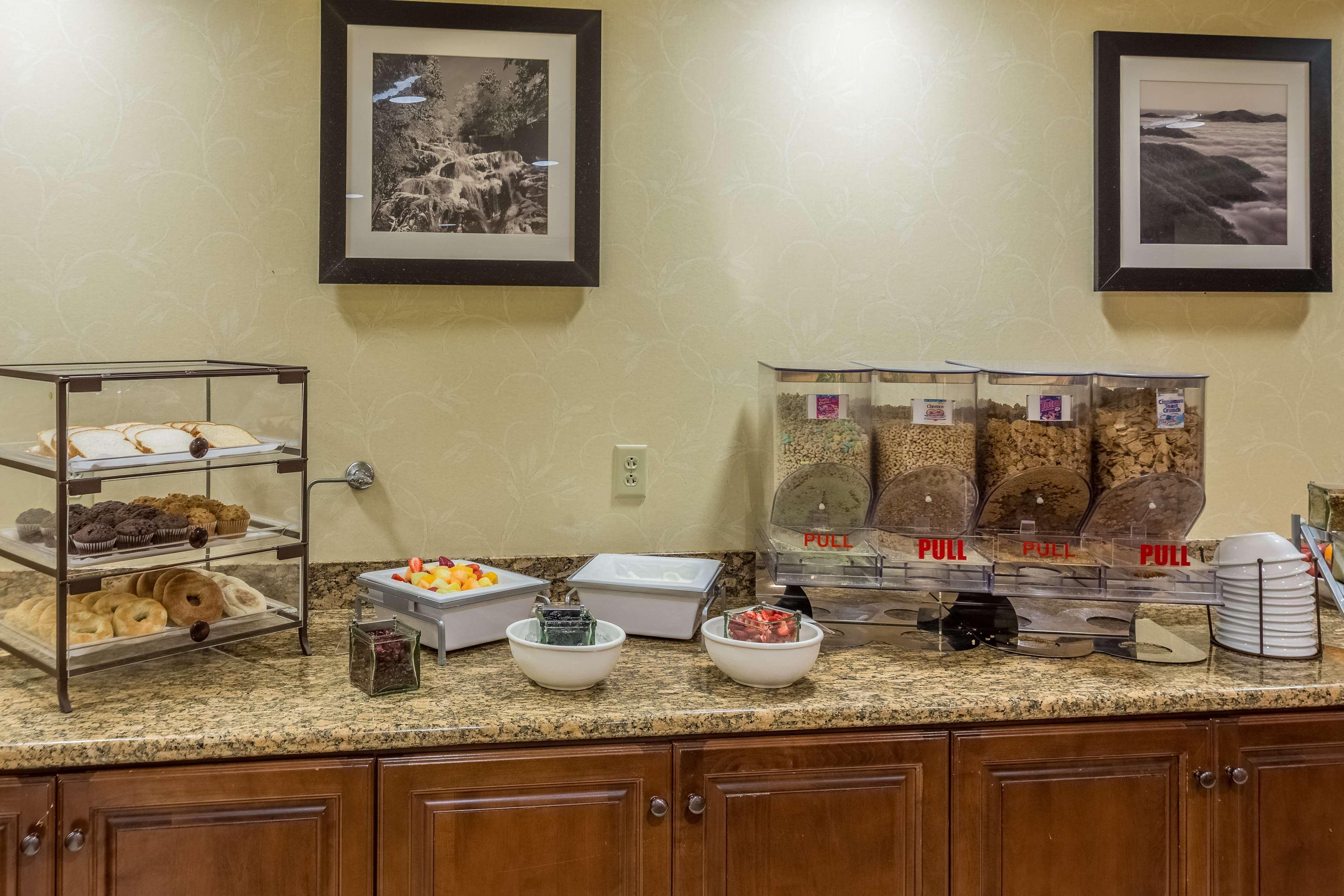 Country Inn & Suites By Radisson, Knoxville At Cedar Bluff, Tn Eksteriør bilde