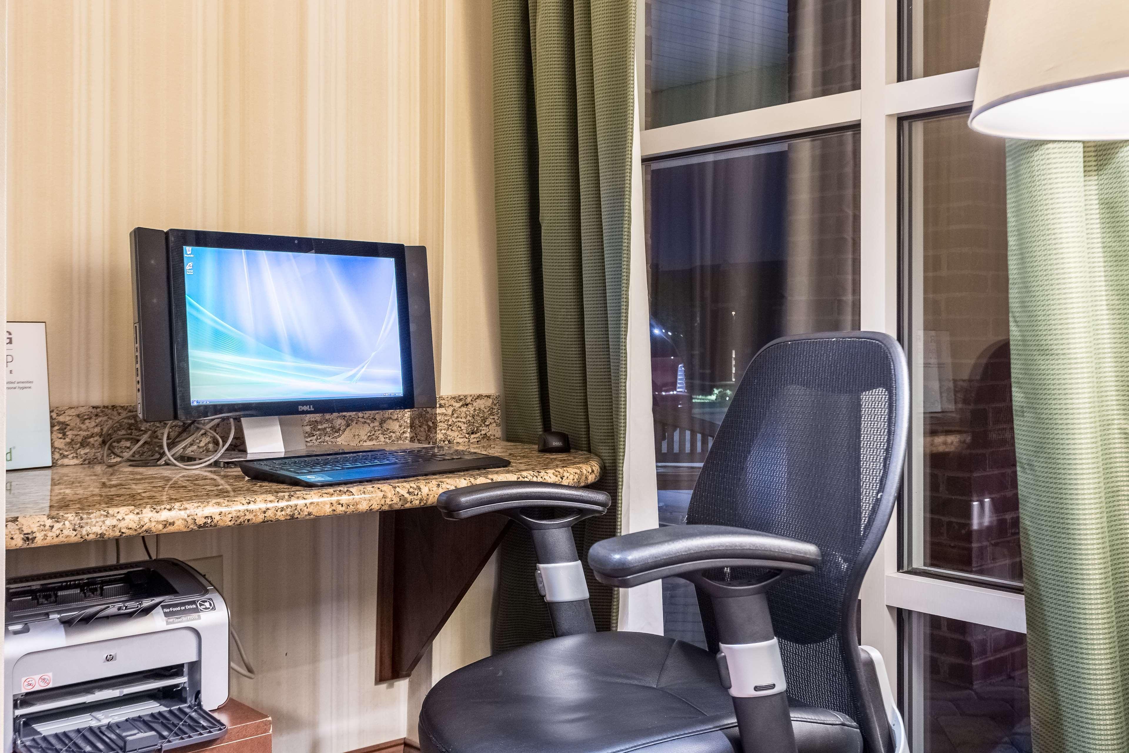 Country Inn & Suites By Radisson, Knoxville At Cedar Bluff, Tn Eksteriør bilde