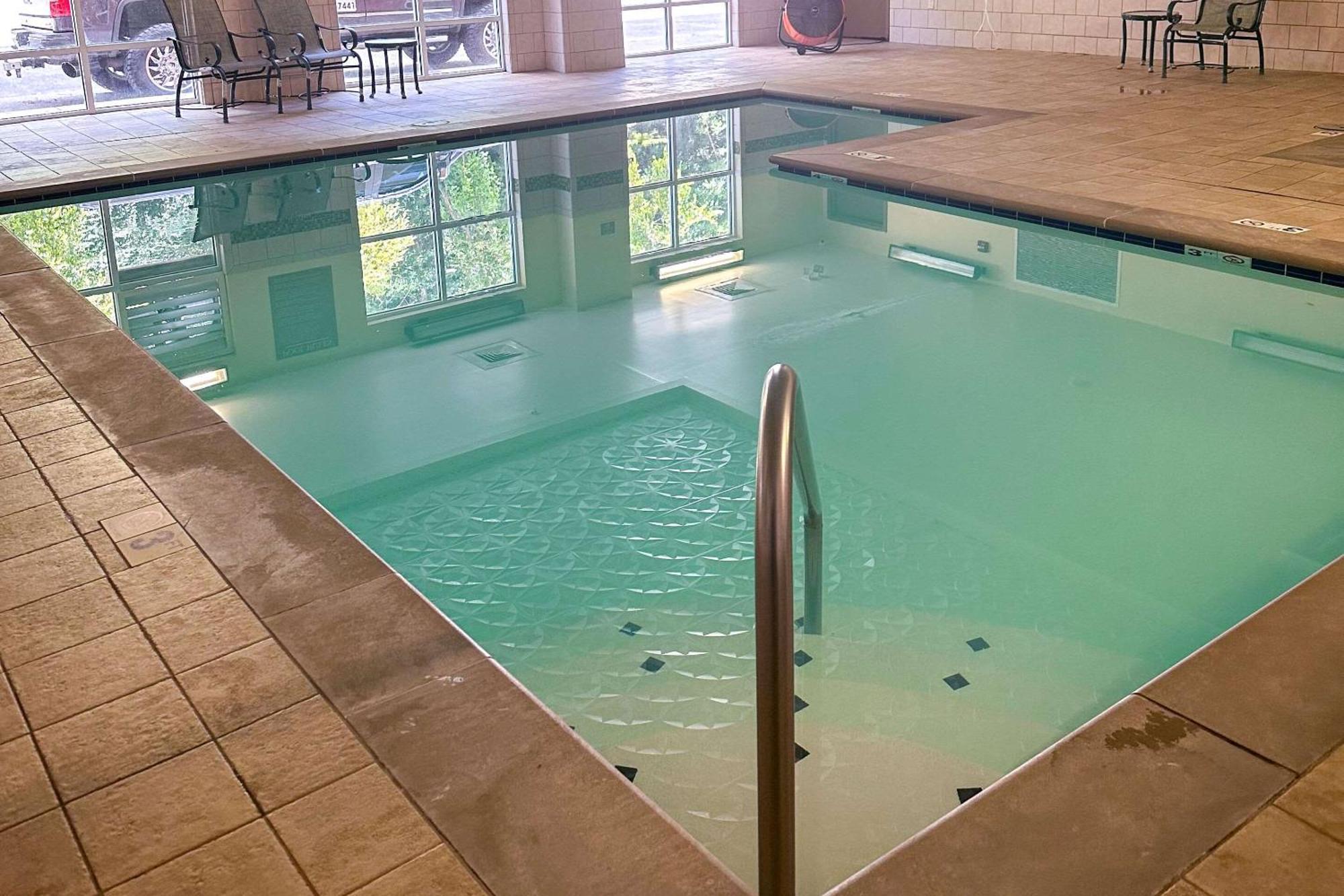 Country Inn & Suites By Radisson, Knoxville At Cedar Bluff, Tn Eksteriør bilde